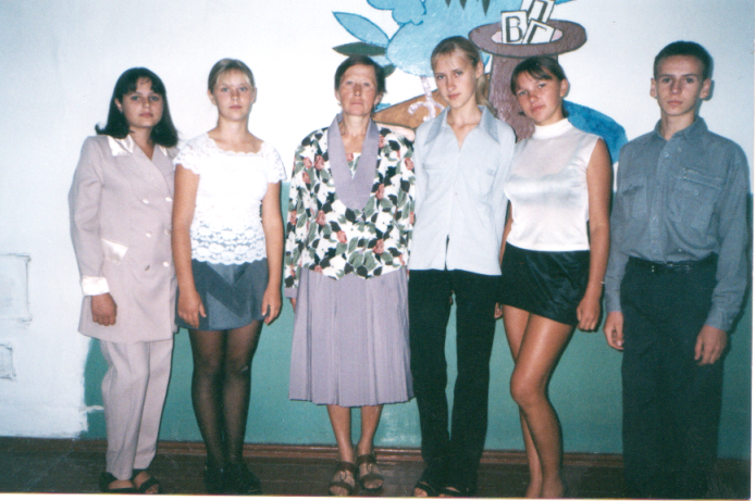 Файл:Випуск 2002.png